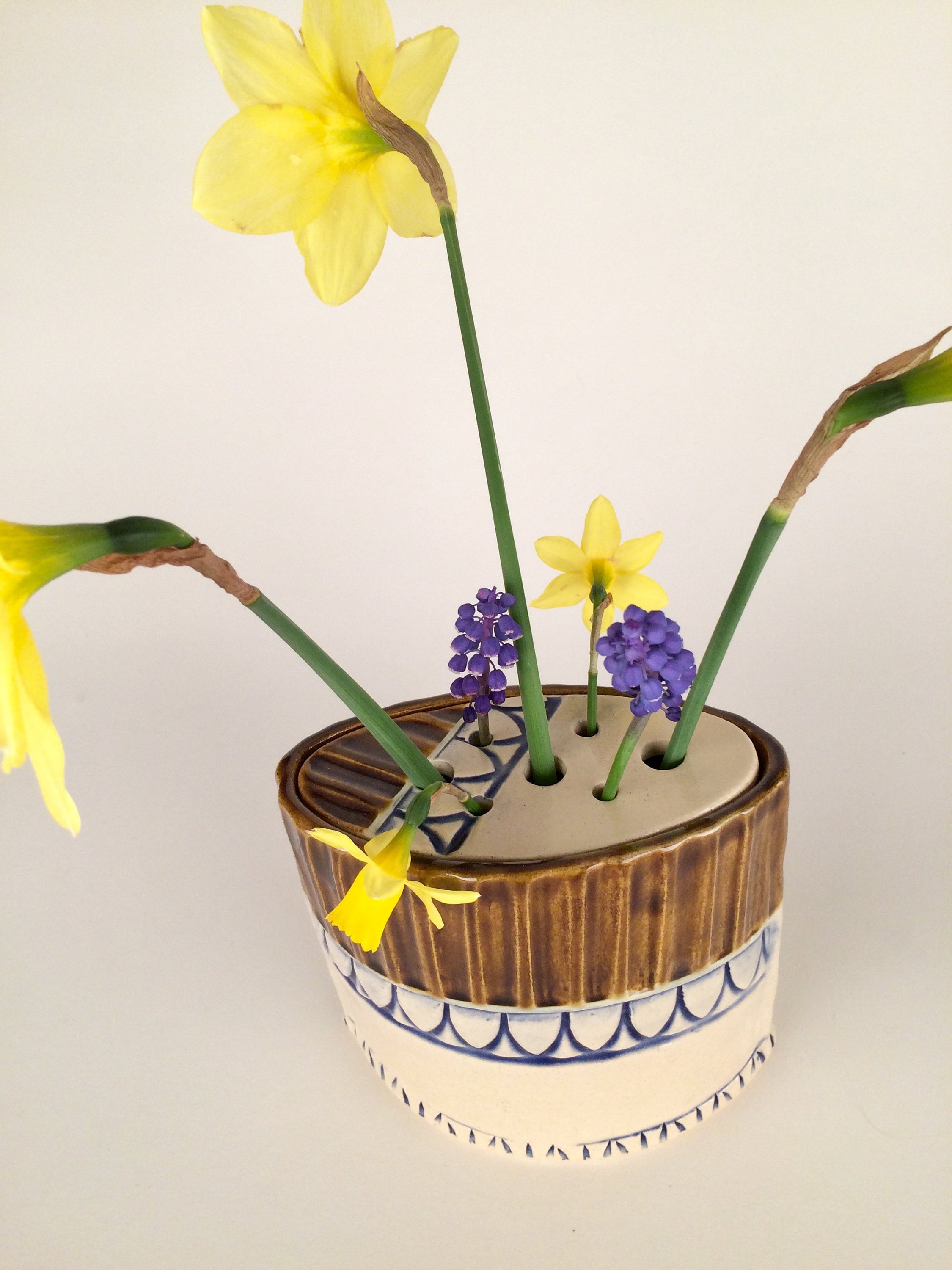 Modern Ceramic Flower Frog Vase Flower Arrangement Design Etsy