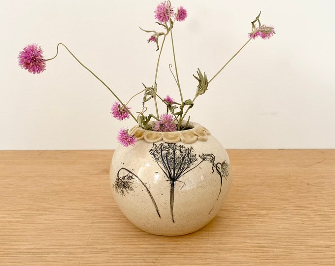 Featured listing image: Round Modern Vase