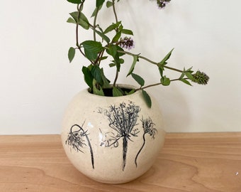 Round Modern Vase