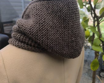 ソフィーフードニットマフラー、ハンドメイドベビーアルパカフード付き