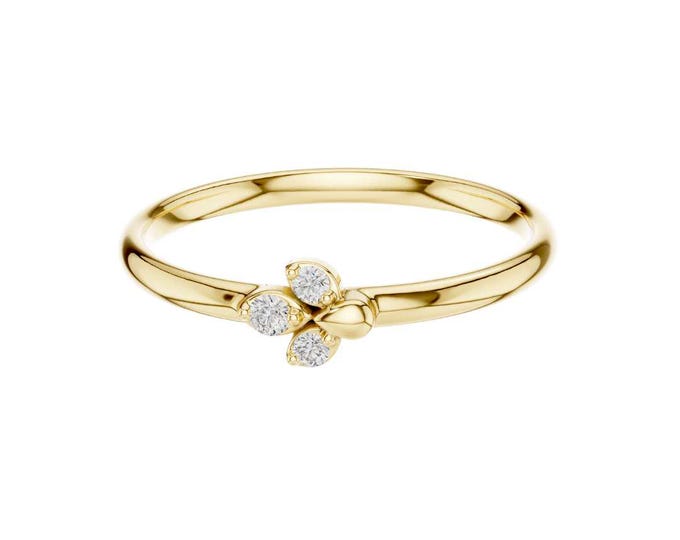 Minimalist Gold Flower Ring  Dainty Diamond Floral Ring  14k Gold Stackable Promise Ring  Delicate Gold Petal Ring  Gift for Her