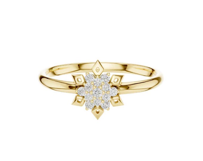 Delicate 14K Gold Snowflake-Inspired Diamond Ring with Intricate Geometric Detailing and Brilliant Round-Cut Diamonds Everyday Elegance