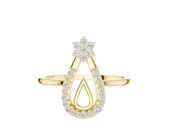 Gold Teardrop Star Ring with Diamond Accents Unique Gold Ring Elegant Statement Jewelry Dainty Celestial Design Gift for Her