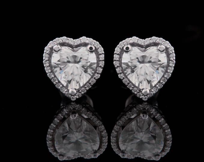 2.50 CT Heart Cut Button Prong Moissanite 14k Solid White Gold Halo Set Diamond Earring Studs Earrings Wedding Anniversary Gift For Her