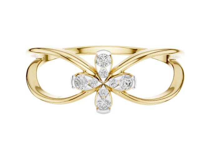 Elegant Infinity Loop Yellow Gold Ring with Four-Prong Diamond Cluster Centerpiece Timeless and Delicate Fine Jewelry for  Everyday Wear
