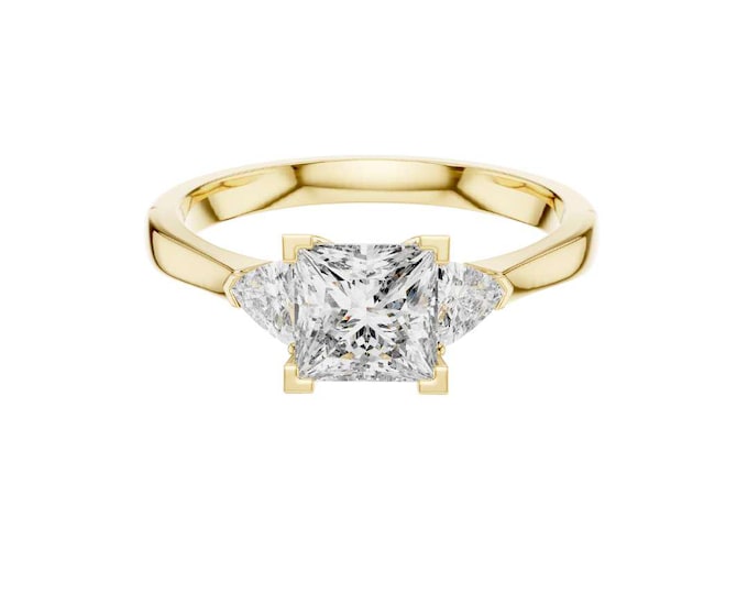 Princess Cut Engagement Ring 14K Yellow Gold Three Stone Diamond Ring with Trillion Side Stones Classic Vintage Bridal Ceremony Jewelry