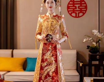 gold asian dress Beautiful Asian girl in golden dress
