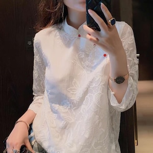 vintage Chinese women&#39;s blouse, white oriental embroidered shirt, retro ethnic loose top, Tang style blouse, Tea ceremony shirt