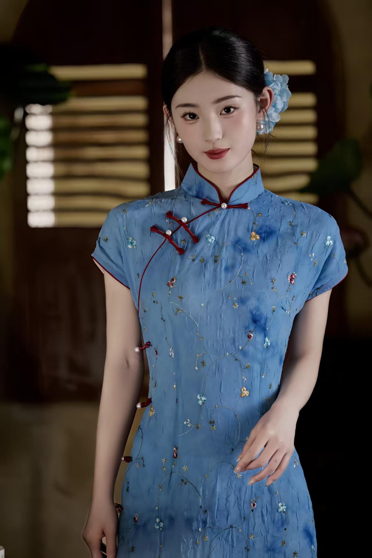asian chiffon dresses Blue Embroidered Qipao Dress, Modern Chinese Cheongsam, Floral Dress, Elegant Mandarin Collar,Asian Style Gown Pakistani clothes Fashion Black Long Sleeve MAY23_WKND40 The Qipao Neckline:strapless