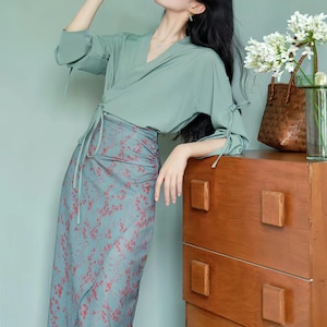 Elegant Green Wrap Top and Skirt Set, Two Piece Qipao Inspired Outfit, Asian Fashion Dress Set,Cultural Office Wear,Artistic Retro Tea Party