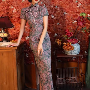Cheongsam Dress, Vintage Qipao Gown, Retro Chinese Dress, Oriental Party Dress, Classic Asian Style, Cultural Event Dress, Elegant Tee Dress