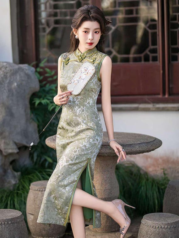green emerald velvet dress Ming-Na Bespoke Dress | Modern Green Silk Qipao