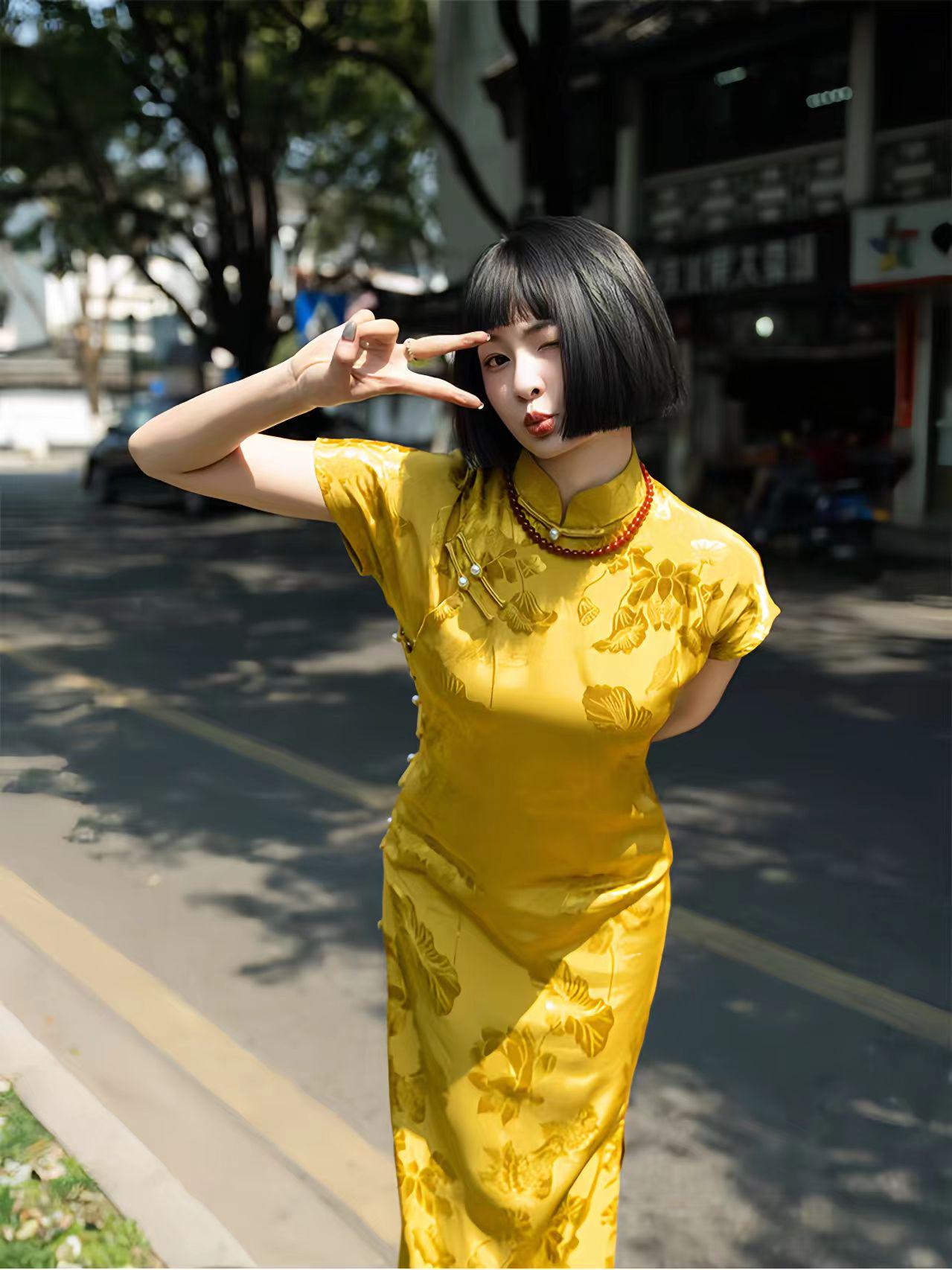 gold oriental dress Gold Cheongsam Dress, Elegant Qipao Gown, Vintage Chinese Style, Tea Ceremony Outfit, Cultural Wedding Dress, Oriental Party Dress, regalo