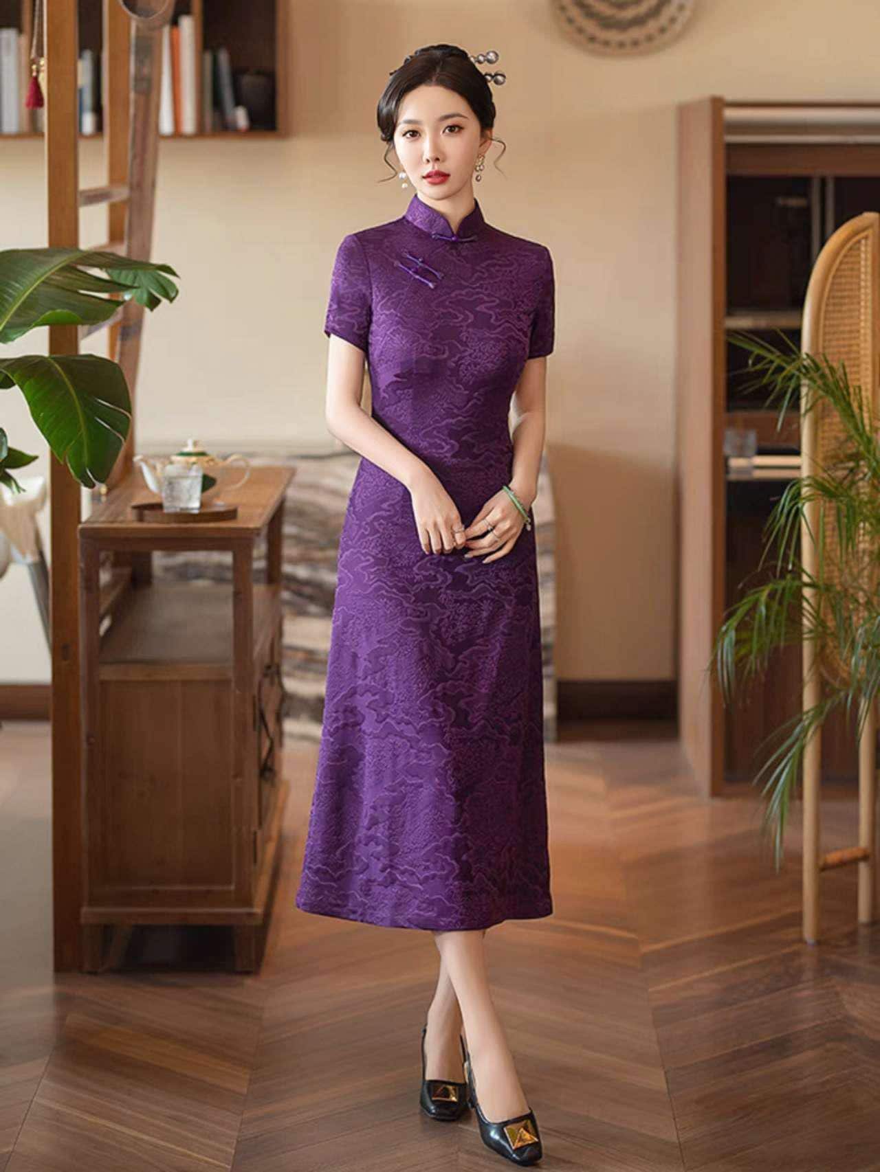 Outfit Matrimonio Invitata Si PuÃ² Indossare Il Viola Ai Matrimoni