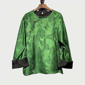 Green Silk Tang Jacket, Chinese Brocade Shirt, Vintage Oriental Top, Unisex Hanfu Outerwear, Lunar New Year Outfit, Classic Asian Jacket