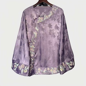 Silk Chinese Jacket, Purple Tang Suit, Vintage Oriental Top, Hanfu Outerwear, Elegant Asian Coat, Boho Festival Jacket, Kimono Style Shirt