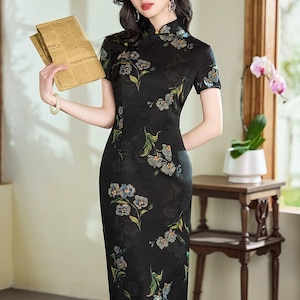 Zwarte cheongsamjurk, vintage qipaojurk, Chinese bloemenjurk, Aziatische bruiloftsgastjurk, theeceremoniejurk