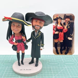 Custom Couple Bobblehead , Personalized Anniversary Lover Statues, Personalized Couples Figurines For Wedding,Personalized Couple Bobblehead