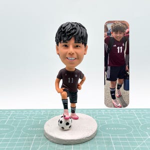 Bobblehead sportivi personalizzati, bobblehead da calcio, regali personalizzati per la Coppa del Mondo di calcio, regali di compleanno, regali di anniversario, regali per atleti.
