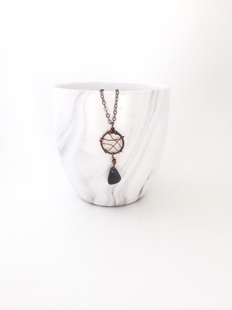 Black beach stone necklace geometric necklace dream catcher necklace modern necklace modern jewelry geometric jewelry black necklace