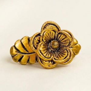Vintage Rose Flower Cabinet Knob: Antique Brass Floral Metal Pull
