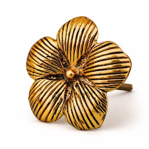 Möbelknöpfe Gold Blume: Vintage Boho Griffe für Kommode, Schrank & Schubladen Antike Florale Deko für Kleiderschrank Küche