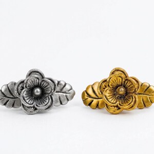 Vintage Rose Flower Cabinet Knob: Antique Brass Floral Metal Pull