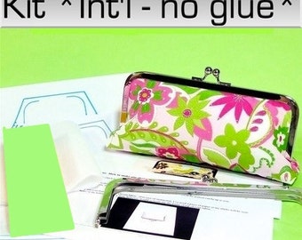 Make Your Own clutch kit with Lily fabric included  & 6 patterns  Intl no glue