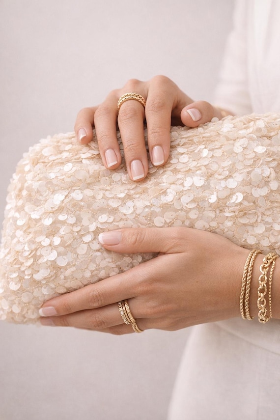 Clutch Ivory Weiß,Pailetten Trendaccessoire,Sommertasche, Strandtasche,Abendtasche, Kosmetiktasche,weiß,Hochzeit,Urlaub, Geschenk,Festival