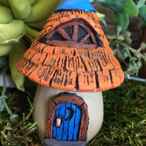 Fairy Mushroom - Small Dwelling