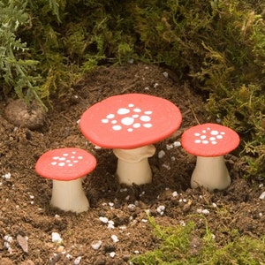 Fairy Garden Mushroom table and chairs
