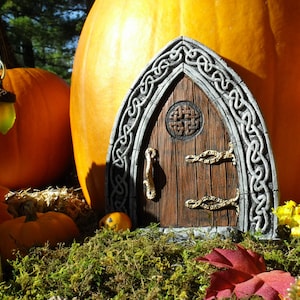 Celtic Fairy Door image 3