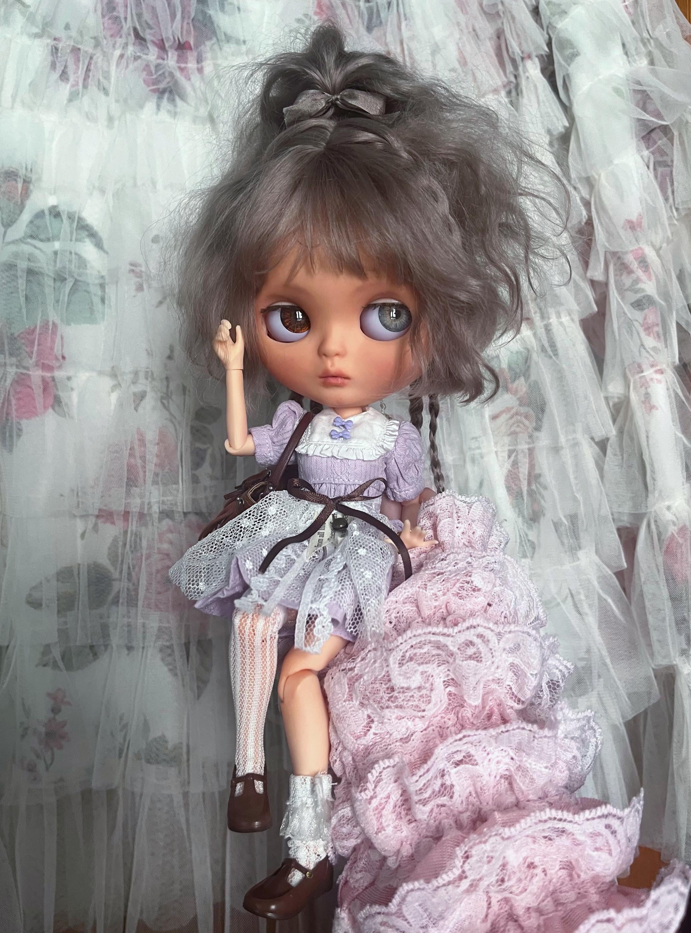Whimsical Blythe Doll: Violet & Brown Outfit, Heterochromia Eyes