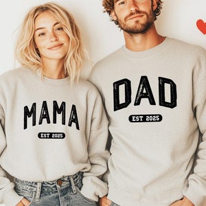 Custom Mom And Dad Shirts, Matching Dad And Mom Shirt, New Dad Shirt, Mom est 2025, New Mom And Dad Gift, Pregnancy Reveal, Dad To Be