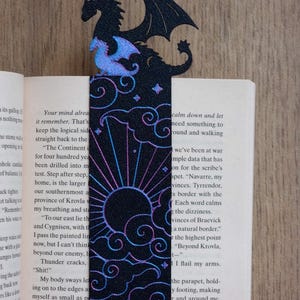 Fourth Wing Inspired Dragon Bookmark – with Tairn & Andarna (Clouds) Iridescent