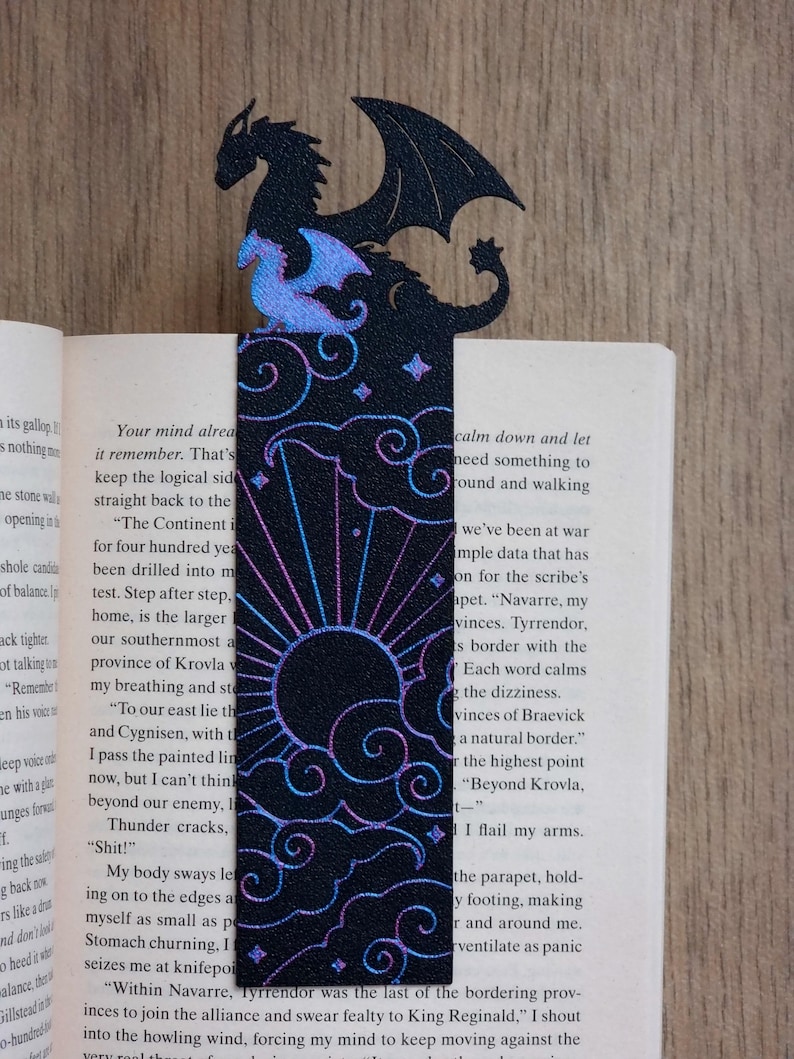 Fourth Wing Inspired Dragon Bookmark – with Tairn & Andarna (Clouds) Iridescent