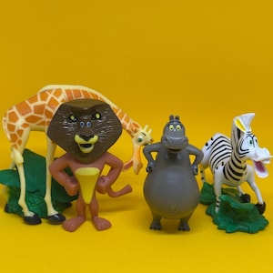 Madagascar cake decoration topper figures figurines cake decor kids birthday cake animals lion marty penguins hippo giraffe zebra