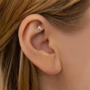 16G / 18G / 20G Blumen Push-Pin Labret / fadenlose flache Rückseite Ohrring / Tragus Bolzen / flache Rückseite Bolzen / Helix Bolzen / Knorpel Bolzen/Nasen Bolzen