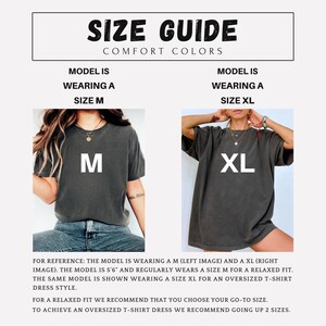 May include: Size guide graphic with the text "SIZE GUIDE COMFORT COLORS". The image shows two models wearing gray t-shirts, one with an "M" and the other with an "XL". The text explains sizing for relaxed and oversized fits.