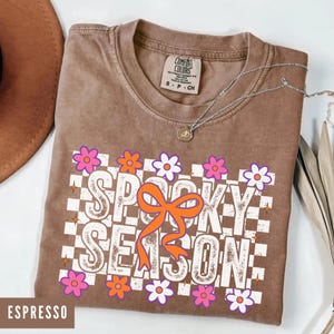 Comfort Colors® Spooky Season Shirt, Trendy Halloween Shirt for Women, Floral Fall Tee, Cute Ghost Shirt, Gift for Mom, Funny Autumn Shirt