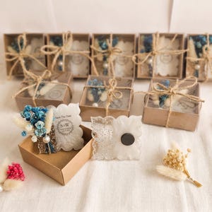 Imán Save the Date, Recuerdo de Boda en Resina, Detalle Invitados Flores Secas, Imán Epoxi Personalizado con Pan de Oro, Boda Boho