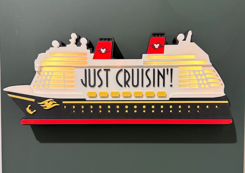 light-up Cruise Ship magnet set image 2