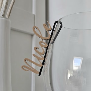 Namensschild für Gläser – Zweifarbig – Name & Farben personalisierbar – Platzkarte für Geburstag, Hochzeit, Partys – 3D-gedruckt aus PLA