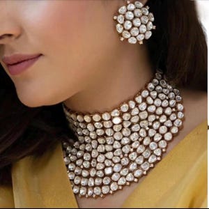 Gargantilla con tachuelas inspirada en Sabyasachi de diamantes/Collar Kundan sin tallar chapado en oro/Joyería de recepción india/Gargantilla moderna de diamantes Polki
