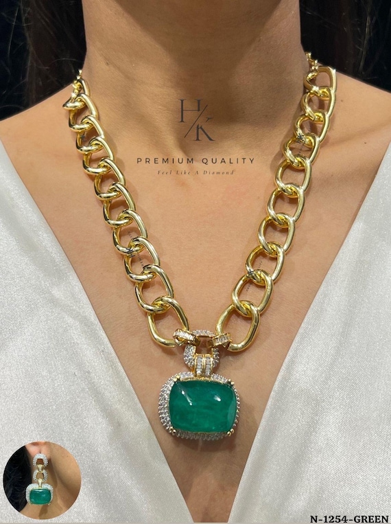 Emerald Green Statement Chain Necklace Set | Bold Chunky Gold Chain with Cushion-Cut Pendant | Modern Luxury Jewelry | POSHARO