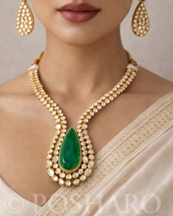 Uncut Jadau Kundan Necklace Set, 22K Gold Polish Bridal Jewelry, Emerald Statement Necklace