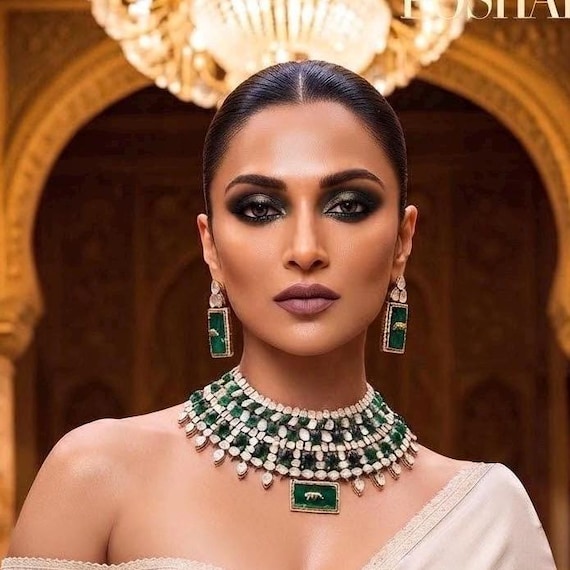 Sabyasachi Inspired Emerald Green Kundan Necklace Set | Royal Indian Bridal Jewelry | Statement Choker & Earrings | Luxury Wedding Jewelry