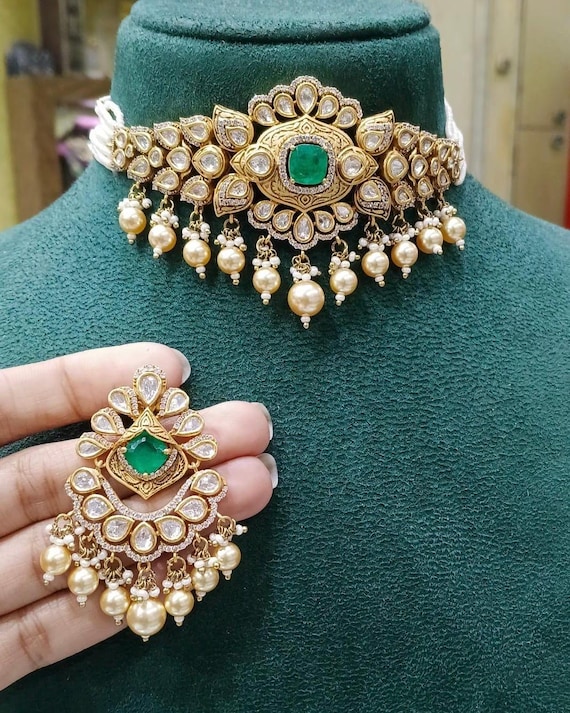 Jodha Gold Matte Necklace and Earrings