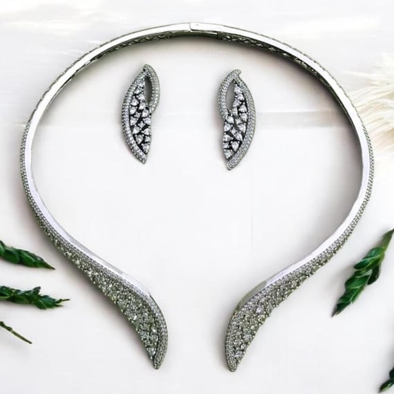 Diva CZ Collar Necklace and Earrings