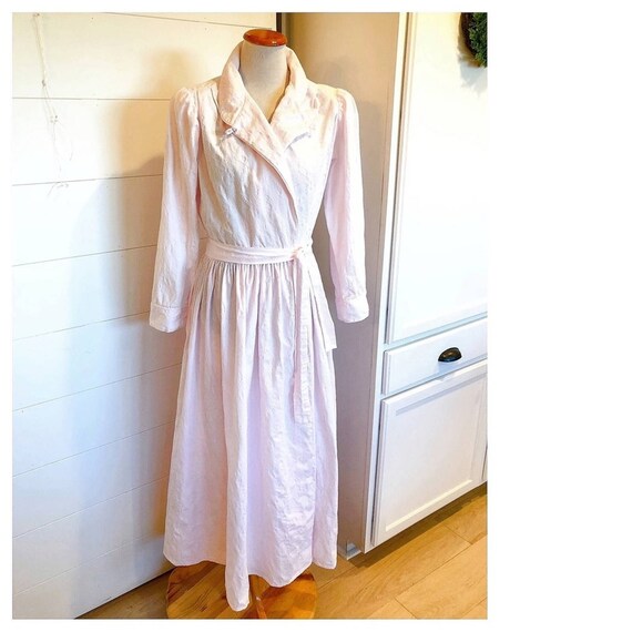 VTG Eileen West Queen Victorian Pink Robe Small/ C